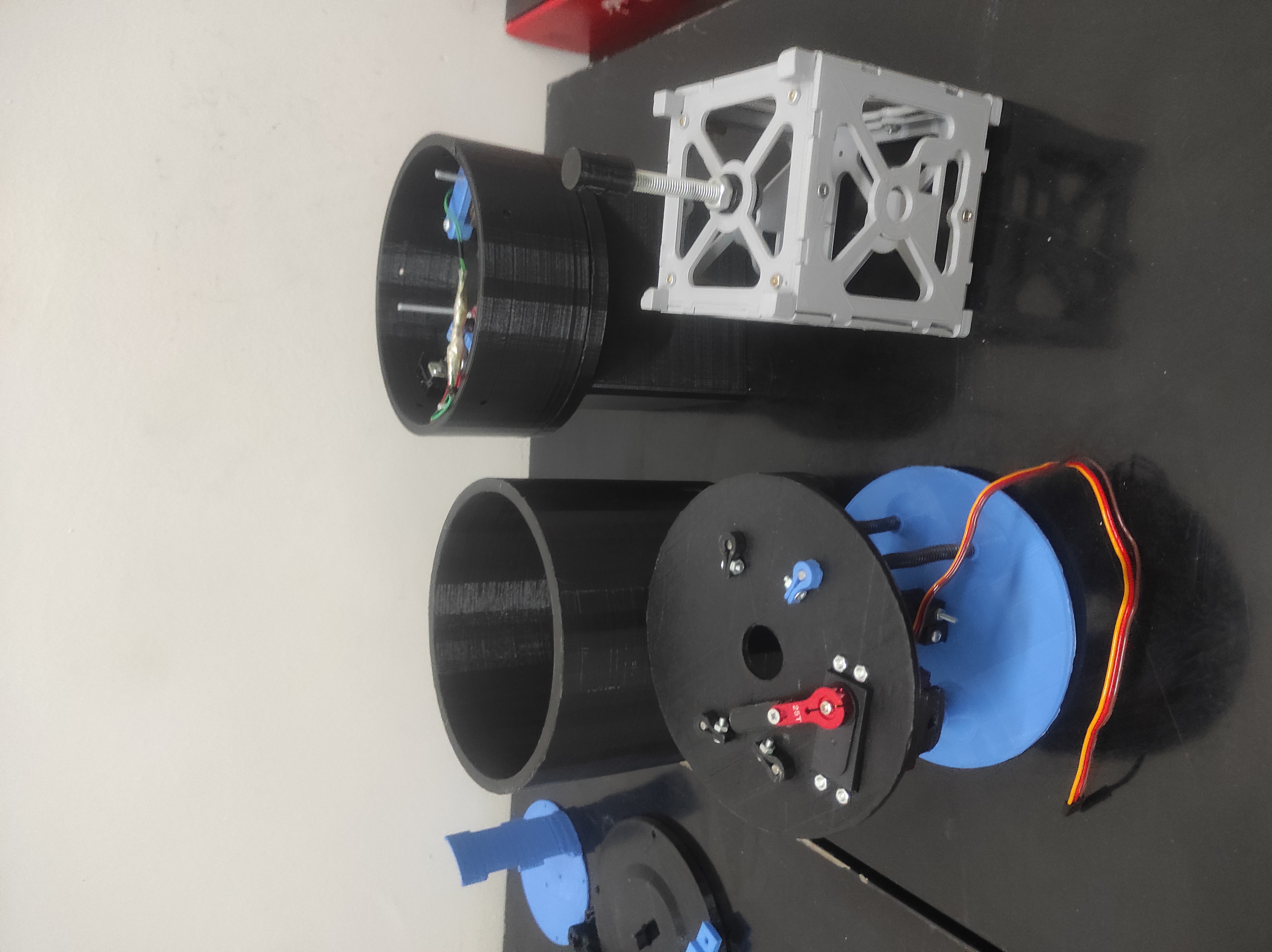 Kaysat carrier and payload system components